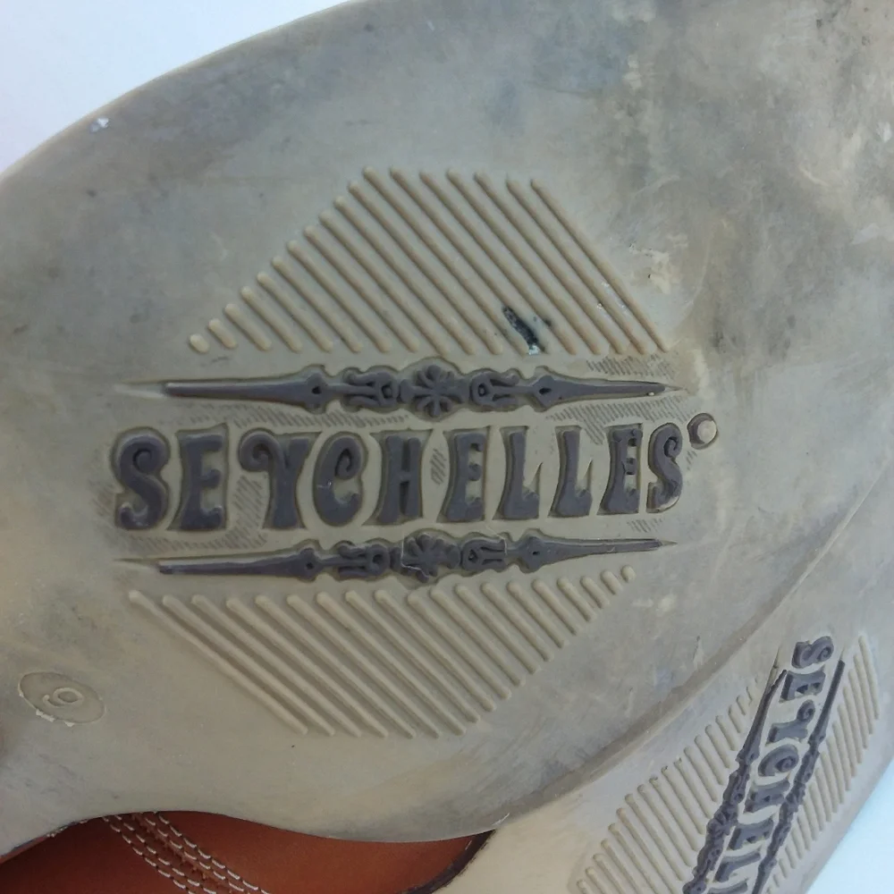 Seychelles Tan Heeled Boots with Floral Embroidery 9 - Picture 2 of 9